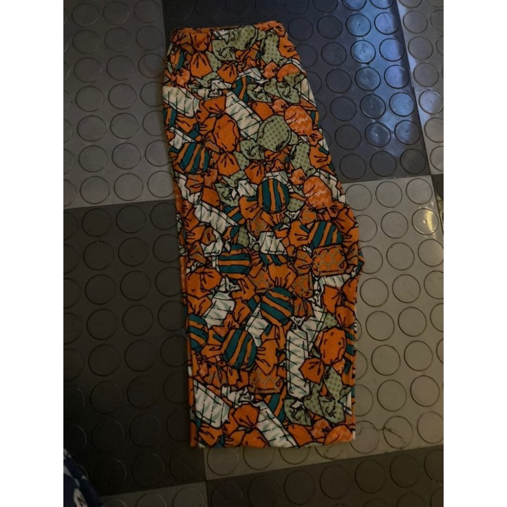 Lularoe OS Halloween Candy Leggings